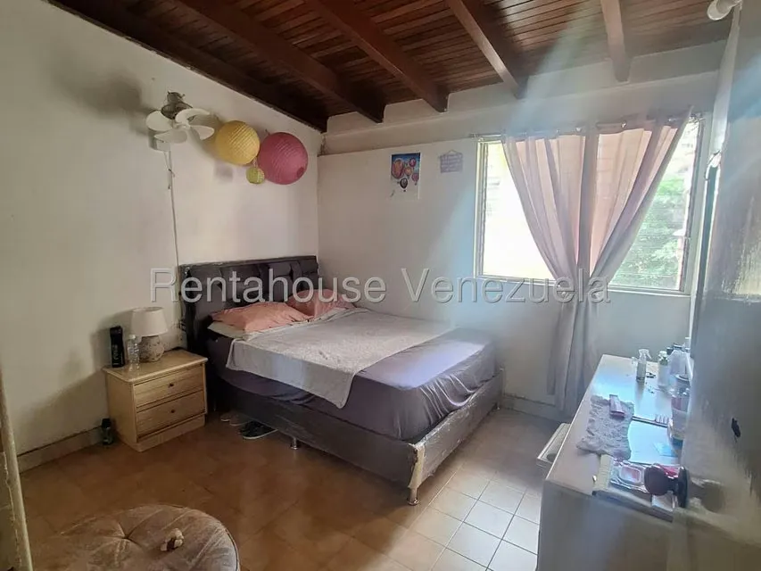 Apartamento (1 Nivel) en Alquiler en Parroquia Altagracia, Distrito Metropolitano - 18