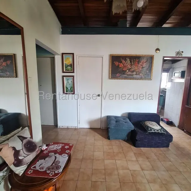 Apartamento (1 Nivel) en Alquiler en Parroquia Altagracia, Distrito Metropolitano - 9