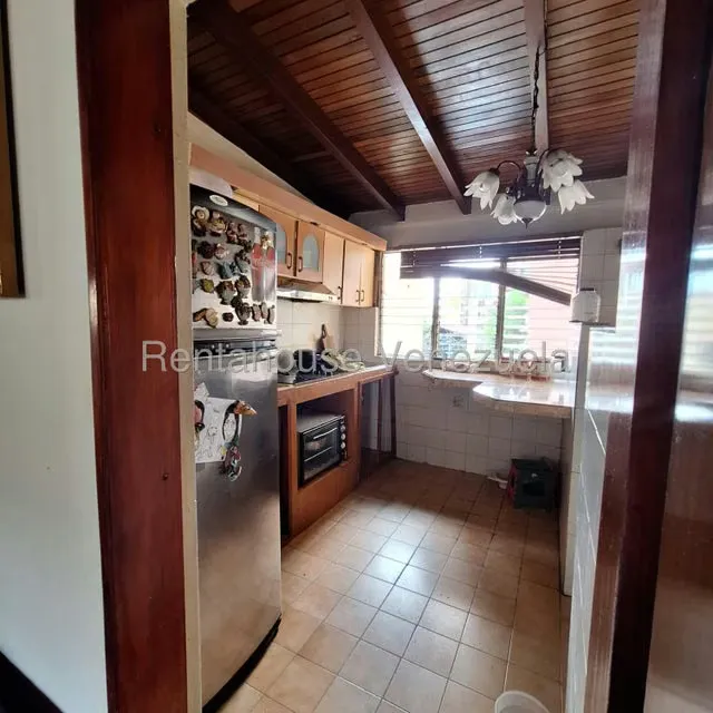 Apartamento (1 Nivel) en Alquiler en Parroquia Altagracia, Distrito Metropolitano - 10