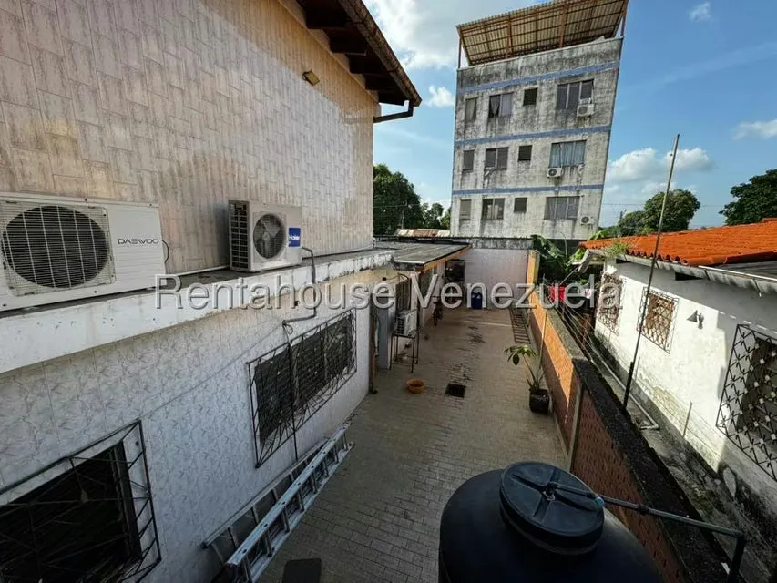 Apartamento (1 Nivel) en Venta en Centro, Portuguesa - 18