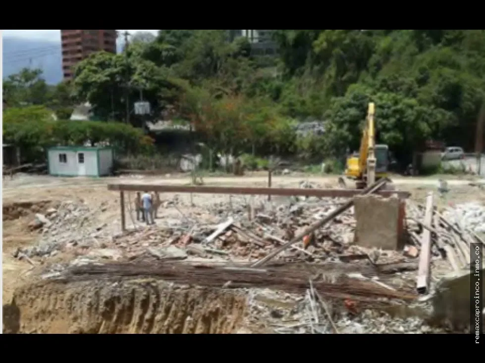 Terreno con Proyecto en Caracas Codigo 1535577 - 2