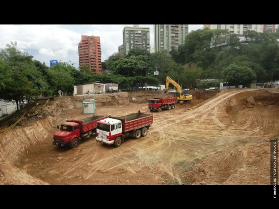 Terreno con Proyecto en Caracas Codigo 1535577 - 6
