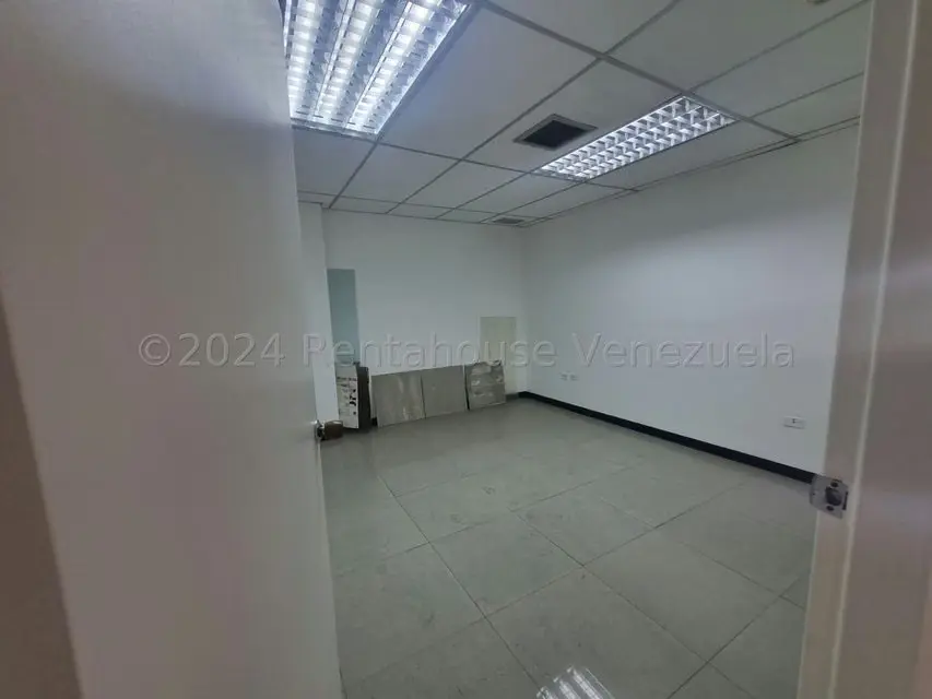 Oficina en Venta en Los Palos Grandes, Distrito Metropolitano - 6