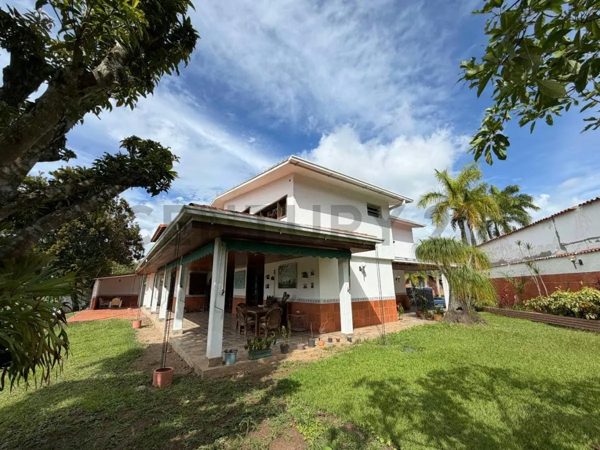 Espectacular Quinta en venta en la Boyera Municipio El Hatillo - 3