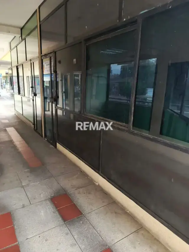 Local comercial en Venta CC. Aeroclub Carvajal