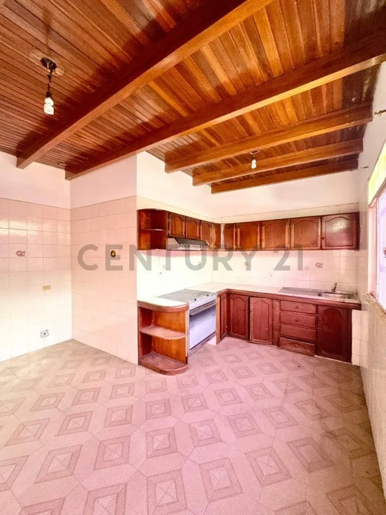 Venta Galpon mas Apartamento las Margaritas De tariba - 11