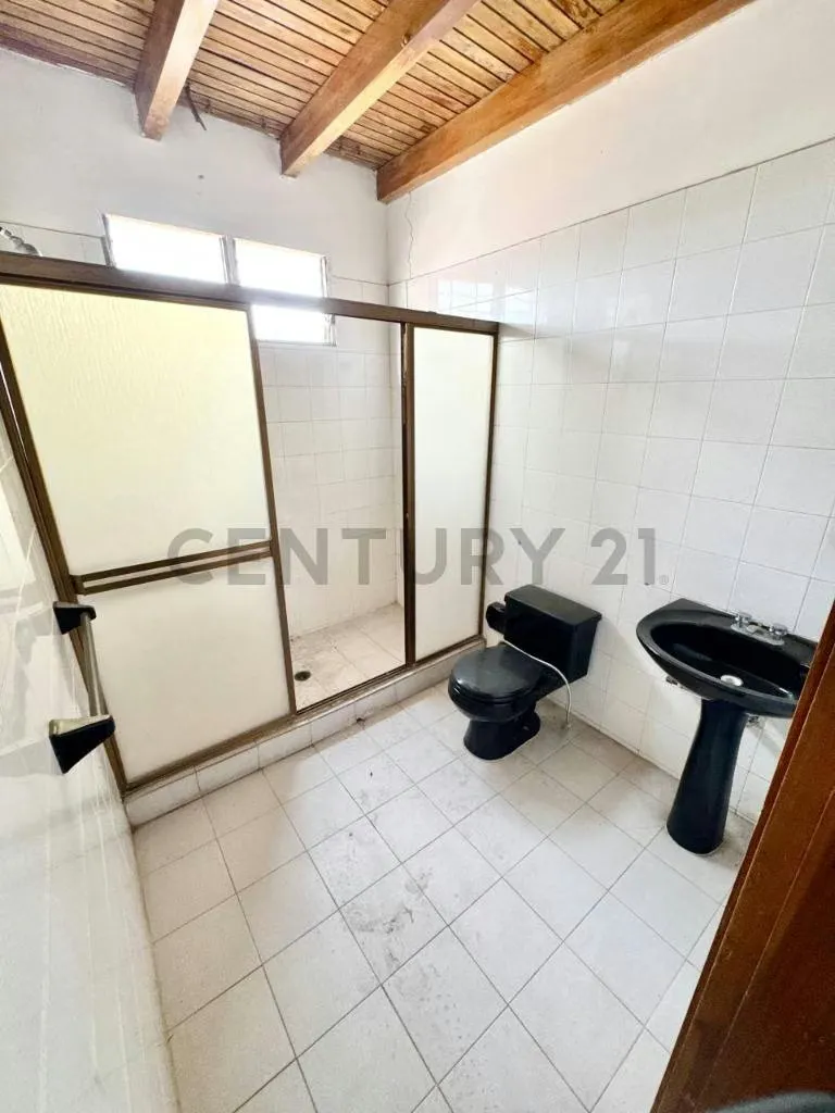 Venta Galpon mas Apartamento las Margaritas De tariba - 8