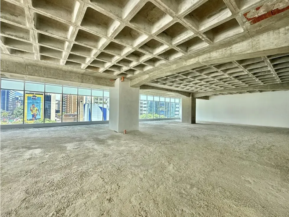 Se vende/alquila oficina 750 m2 El Rosal - 8