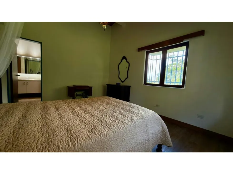 Se vende casa 2100m² 4h+s/4b+s/6p Cerro verde - 14