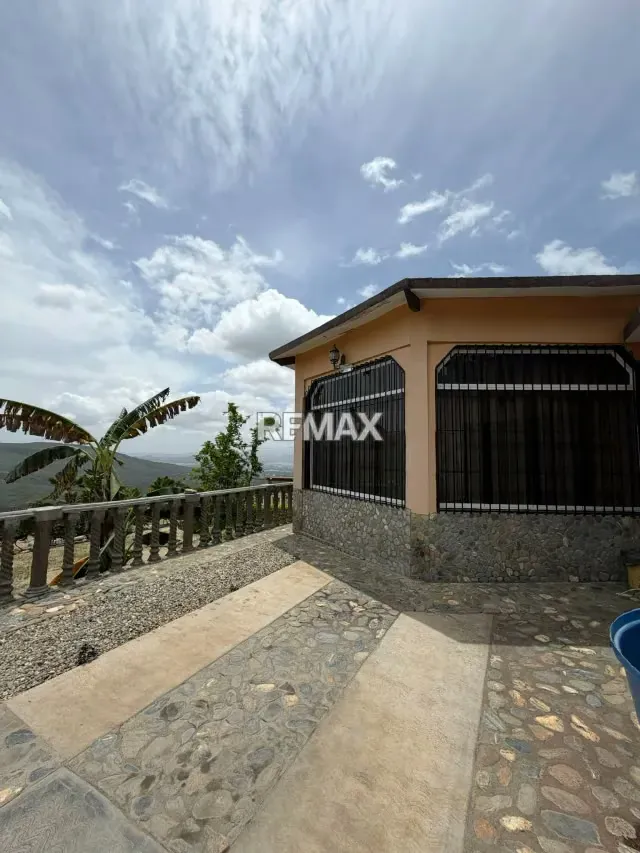 En Venta: Exclusiva Casa Granja con Vista Panorámica y Servicios Continuos – Vía Río Claro (Km 14) - 15