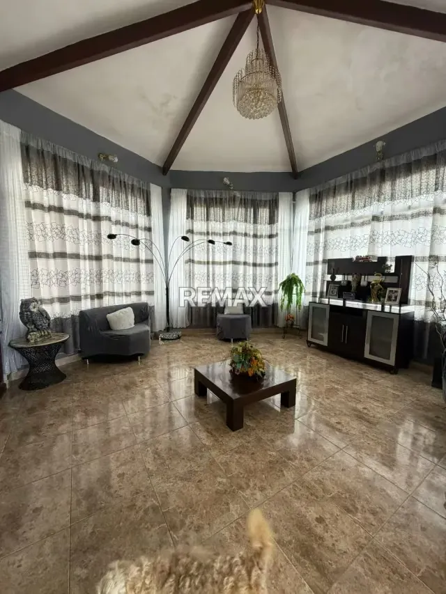 En Venta: Exclusiva Casa Granja con Vista Panorámica y Servicios Continuos – Vía Río Claro (Km 14) - 8