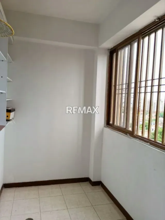 Vende apto Ubicado a pocos metros de Bella vista - 11