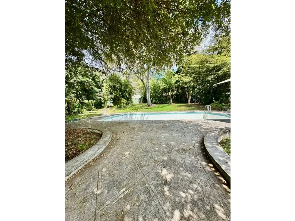 Se vende terreno 5.960m2 Country Club - 2