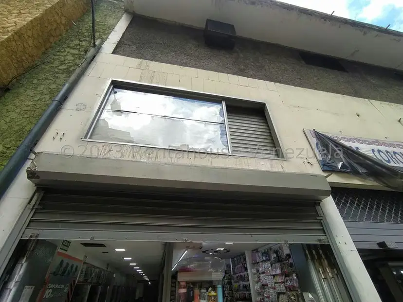 Comercial (Local Comercial) en Alquiler en Parroquia Catedral, Distrito Metropolitano