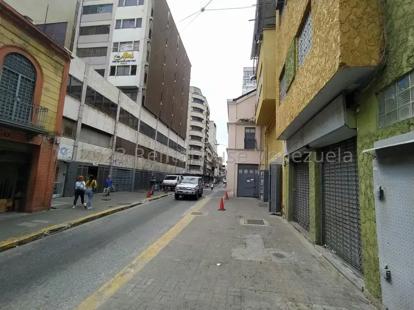 Local Comercial en Alquiler en Parroquia Catedral, Distrito Metropolitano - 13