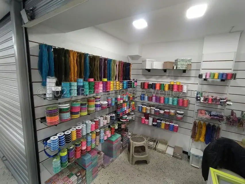 Local Comercial en Alquiler en Parroquia Catedral, Distrito Metropolitano - 9