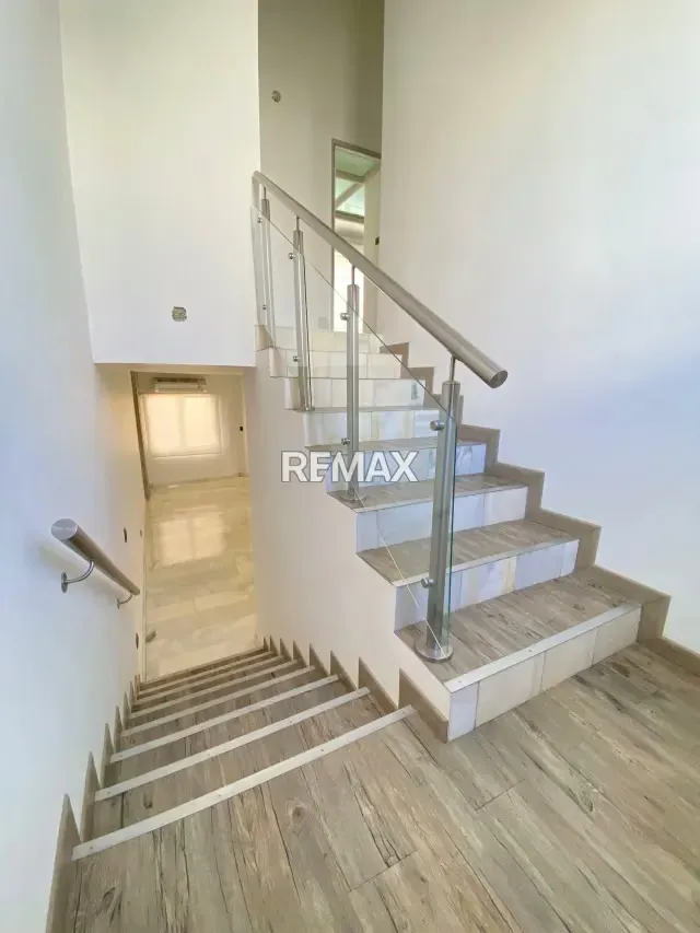CASA EN VENTA URBANIZACION VILLA PARIS - 3