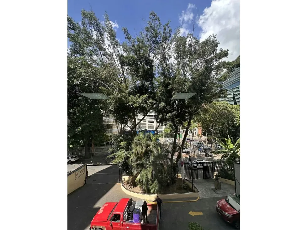 ALQUILER DE OFICINA EN LAS MERCEDES, MUN. BARUTA - 5