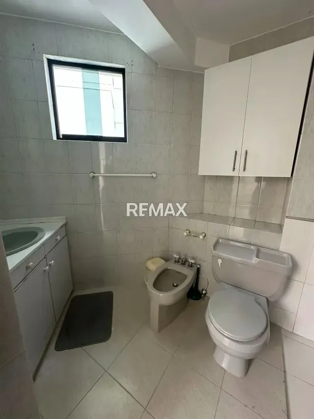 EN VENTA APARTAMENTO RES. ATAMAR URB. LAS CHIMENEAS - 18