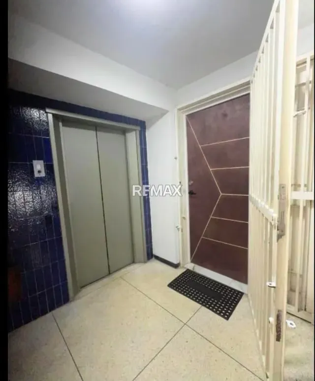 Apartamento Remodelado En Alquiler En Sabana Grande, Av Casanova. (Cerca Del Arabito) - 14