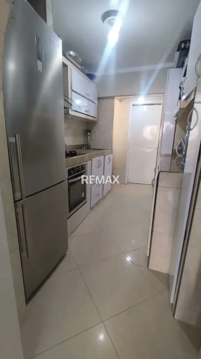 SE VENDE APARTAMENTO EN LA AV. BARALT - 10