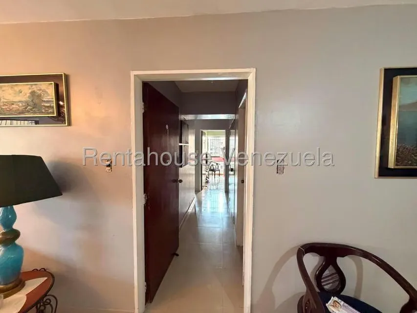 Apartamento (1 Nivel) en Venta en San Bernardino, Distrito Metropolitano - 38