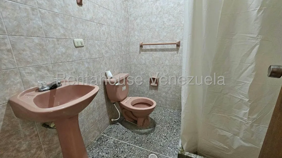 Apartamento (1 Nivel) en Alquiler en Araure, Portuguesa - 12