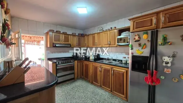 CASA URBANIZACION PARCOSA EN SABANETA, ZONA SUR - 16