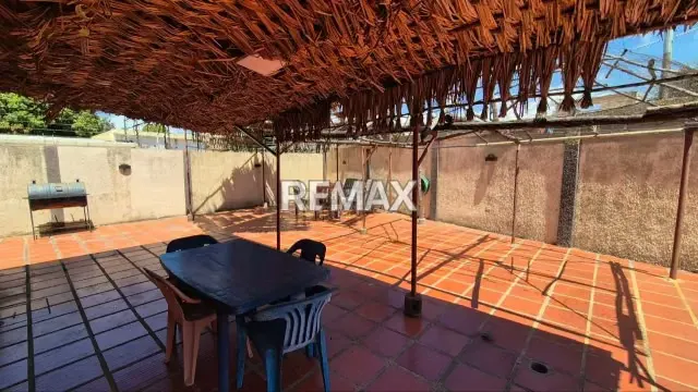 CASA URBANIZACION PARCOSA EN SABANETA, ZONA SUR - 4