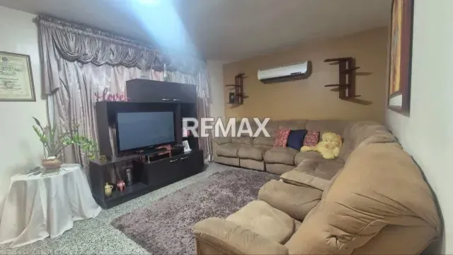 CASA URBANIZACION PARCOSA EN SABANETA, ZONA SUR - 8