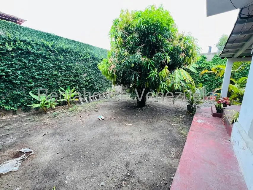 Local Comercial en Venta en Zona Este, Lara - 28