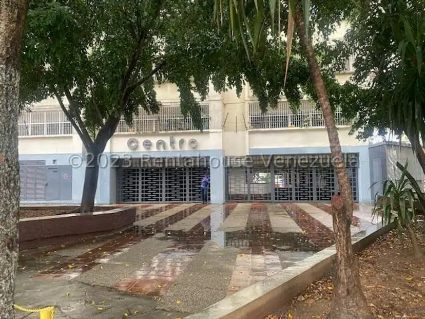 Comercial (Local Comercial) en Venta en Los Dos Caminos, Distrito Metropolitano