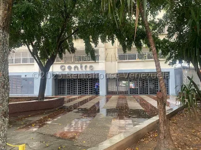 Local Comercial en Venta en Los Dos Caminos, Distrito Metropolitano