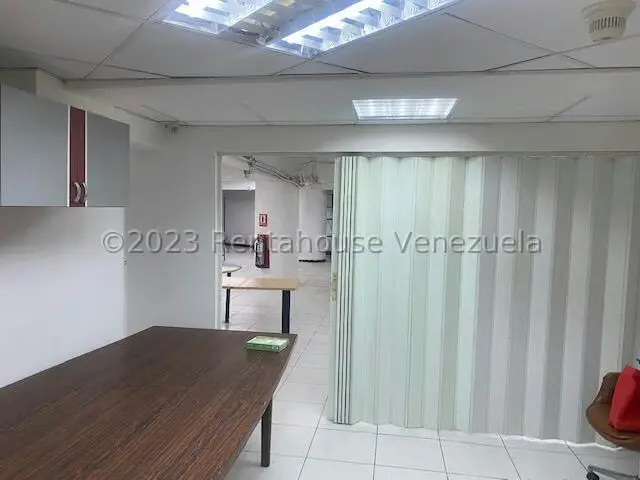 Local Comercial en Venta en Los Dos Caminos, Distrito Metropolitano - 8