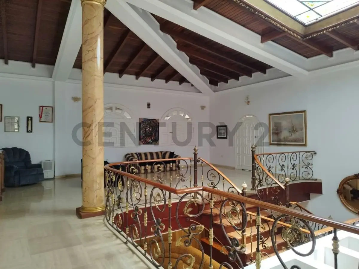 VENTA EXCLUSIVA CASA DE 3 NIVELES URB.CLUB DE CAMPO EN SAN ANTONIO DE LOS ALTOS - 12