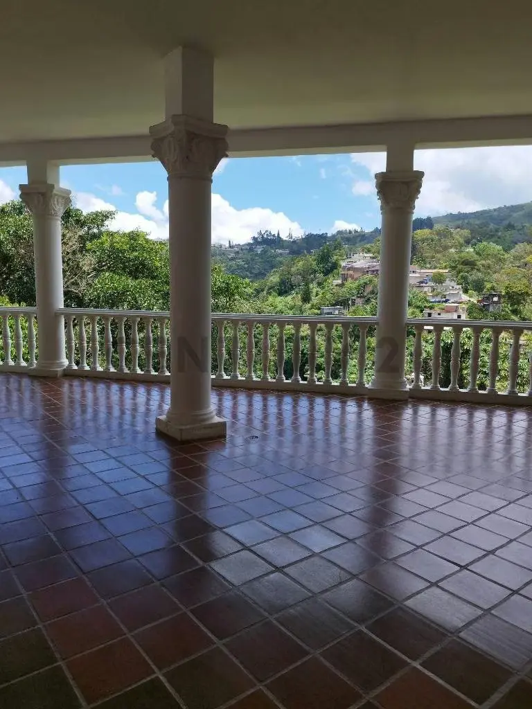 VENTA EXCLUSIVA CASA DE 3 NIVELES URB.CLUB DE CAMPO EN SAN ANTONIO DE LOS ALTOS - 22