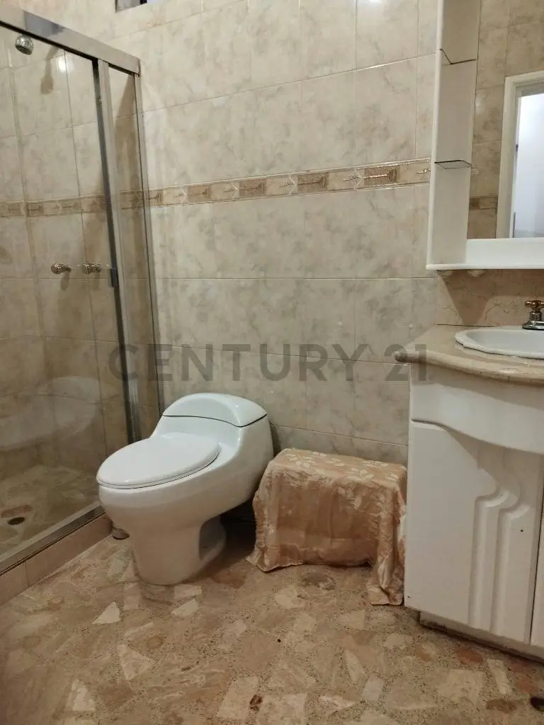 VENTA EXCLUSIVA CASA DE 3 NIVELES URB.CLUB DE CAMPO EN SAN ANTONIO DE LOS ALTOS - 9