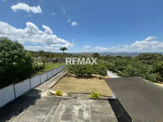 Hermosa Casa en Venta - 11