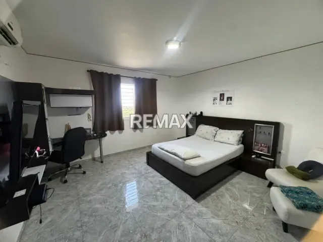 Hermosa Casa en Venta - 3