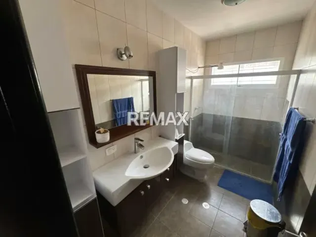 Hermosa Casa en Venta - 5