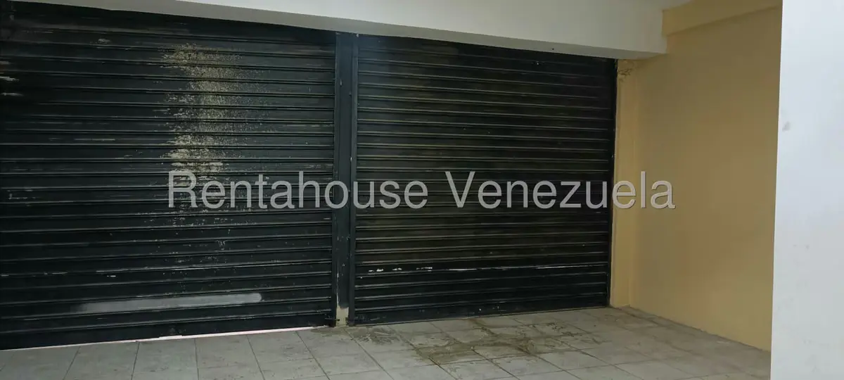 Comercial (Local Comercial) en Venta en Sector Sucua, Miranda - 27