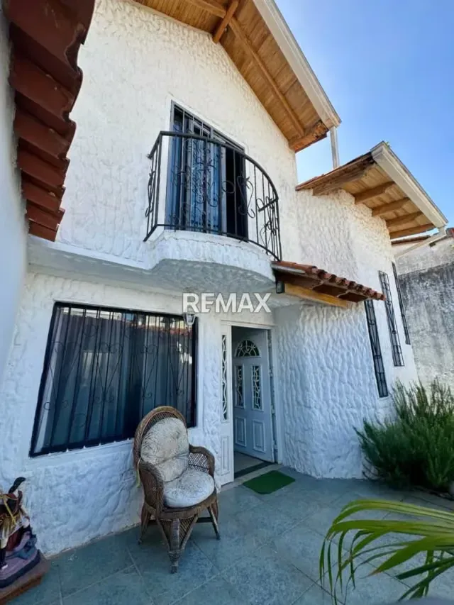 En VENTA CASA EN Av. LA ULA Villa Granadina - 6