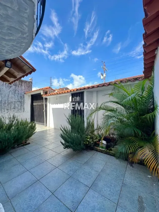 En VENTA CASA EN Av. LA ULA Villa Granadina - 7