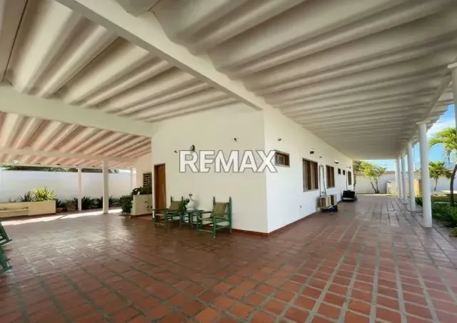 Casa en Venta, Adicora. - 2