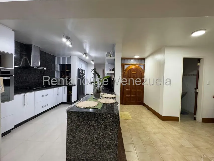 Casa (Duplex) en Venta en La Trinidad, Distrito Metropolitano - 30