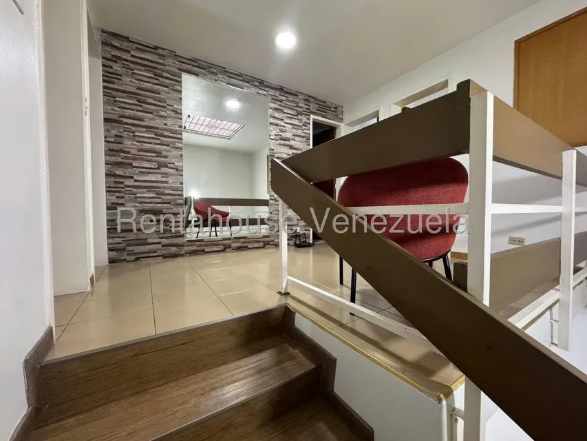 Casa (Duplex) en Venta en La Trinidad, Distrito Metropolitano - 33