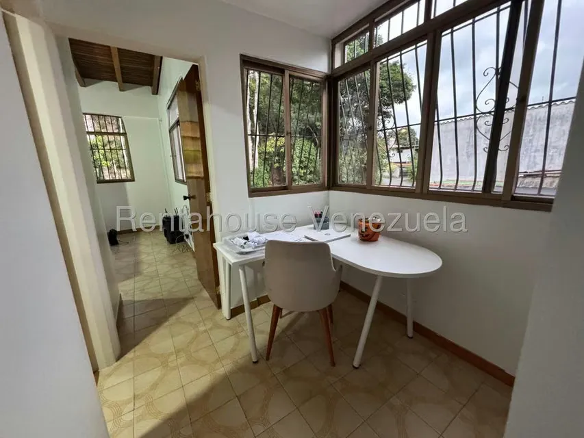 Casa (Duplex) en Venta en La Trinidad, Distrito Metropolitano - 51