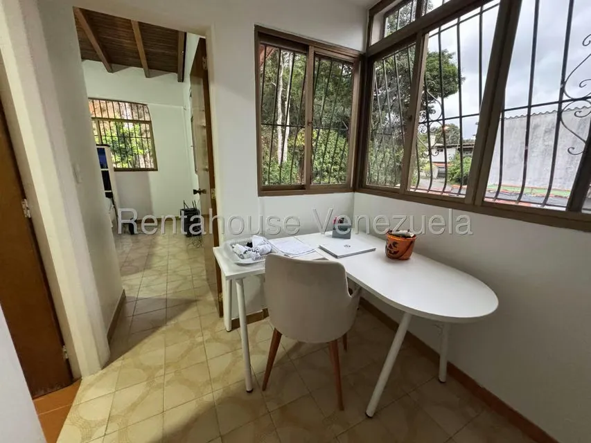 Casa (Duplex) en Venta en La Trinidad, Distrito Metropolitano - 55