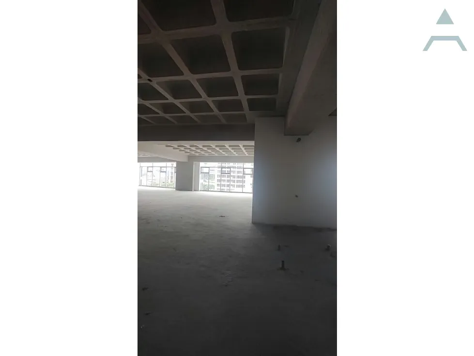Se alquila Oficina 130m² Las Mercedes - 4