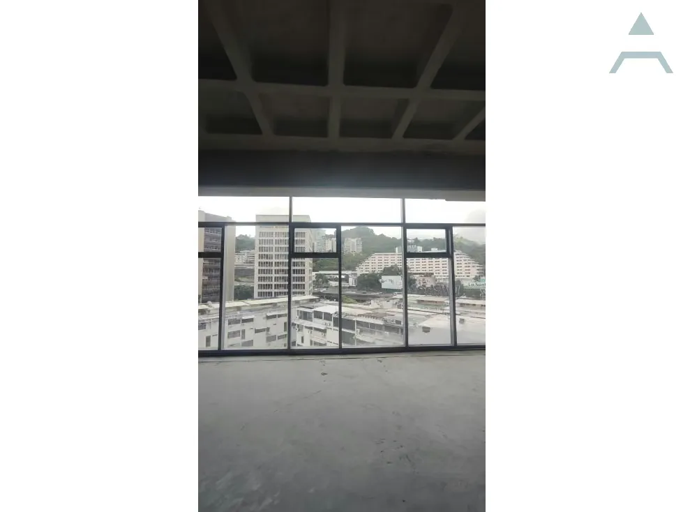 Se alquila Oficina 130m² Las Mercedes - 6